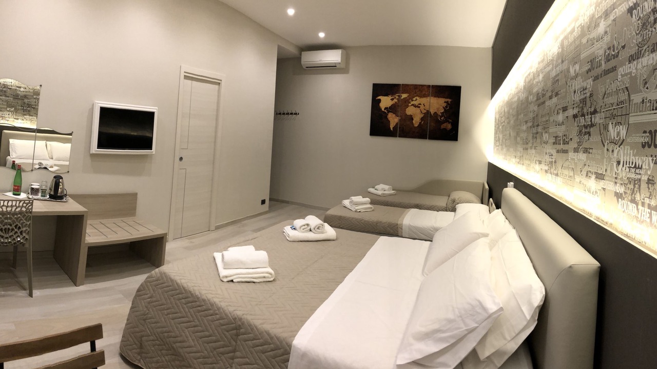 Photo of Bedroom in Naples