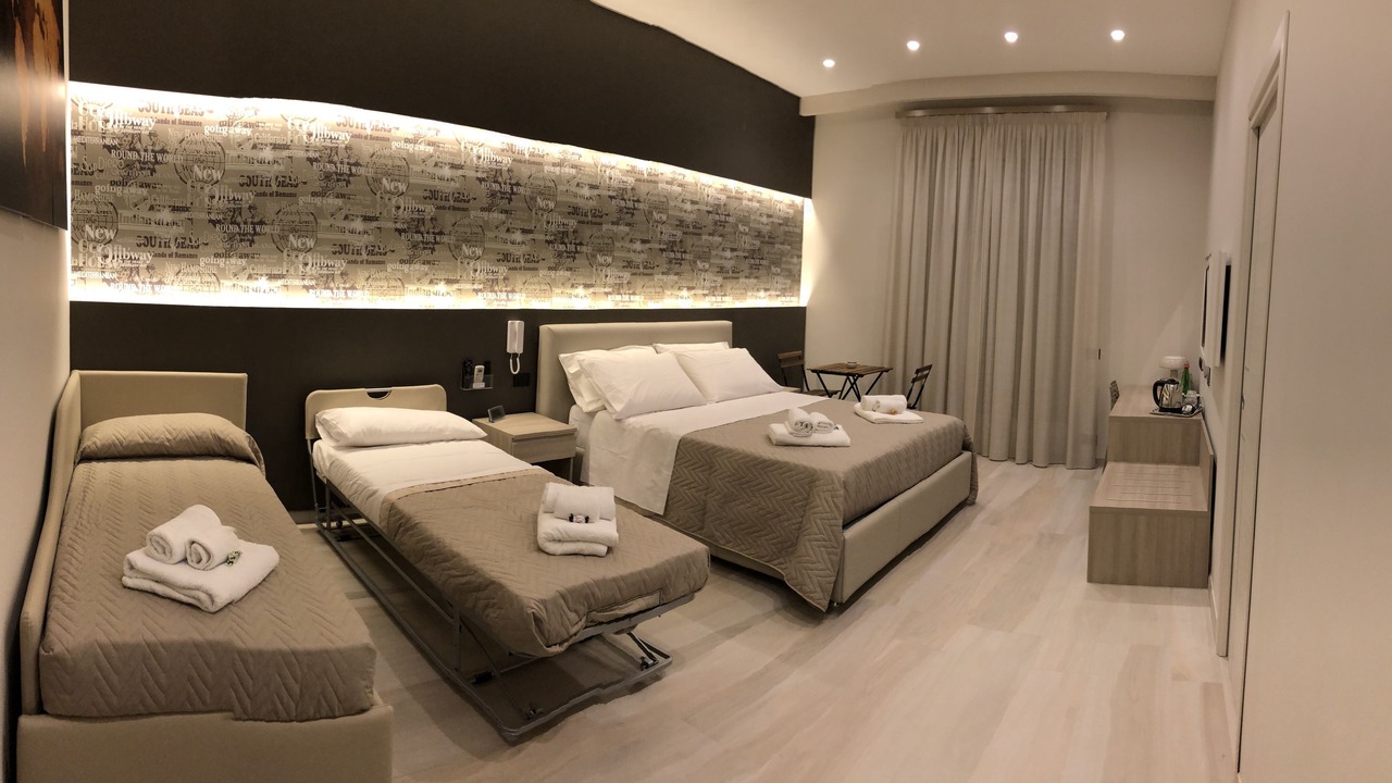 Photo of Bedroom in Naples