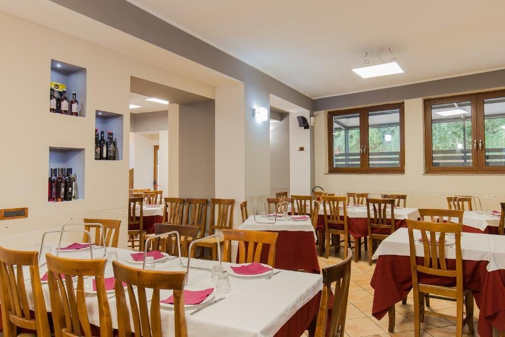 Photo of Others in Taverna