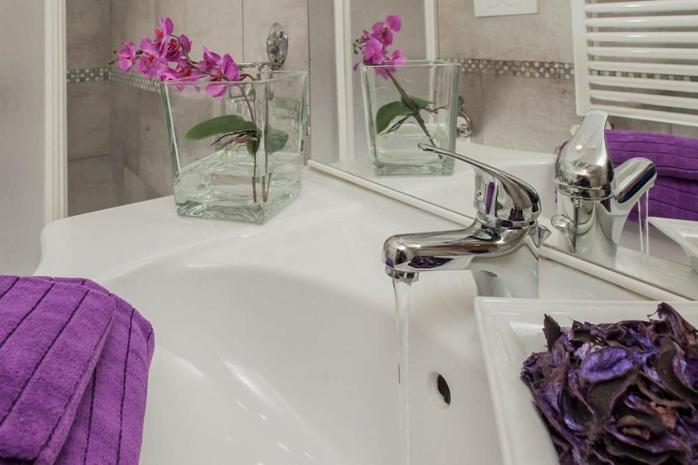 Photo of Bathroom in Trastevere