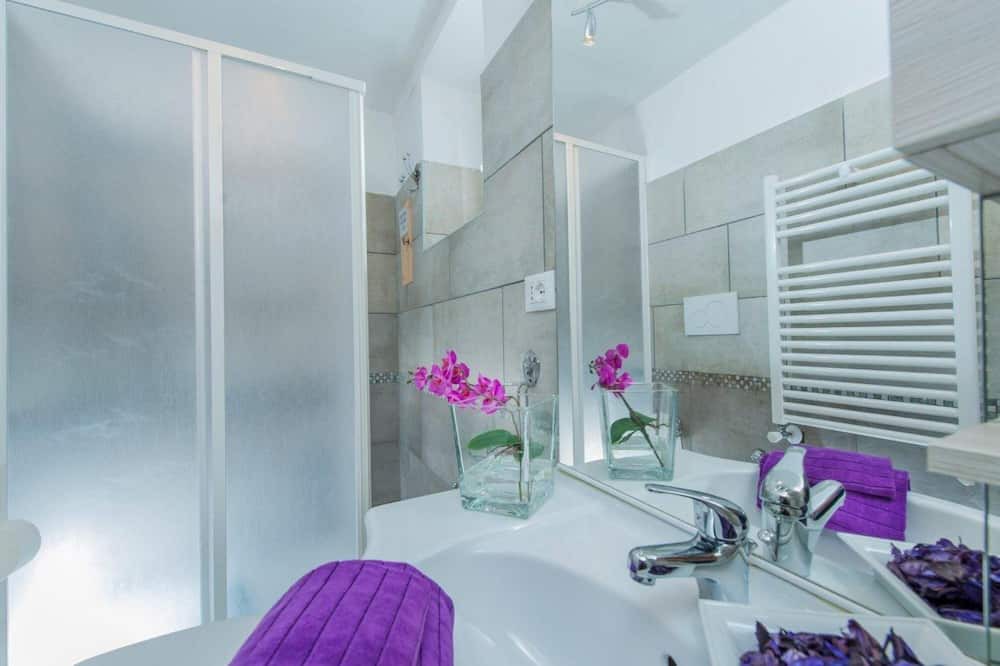 Photo of Bathroom in Trastevere