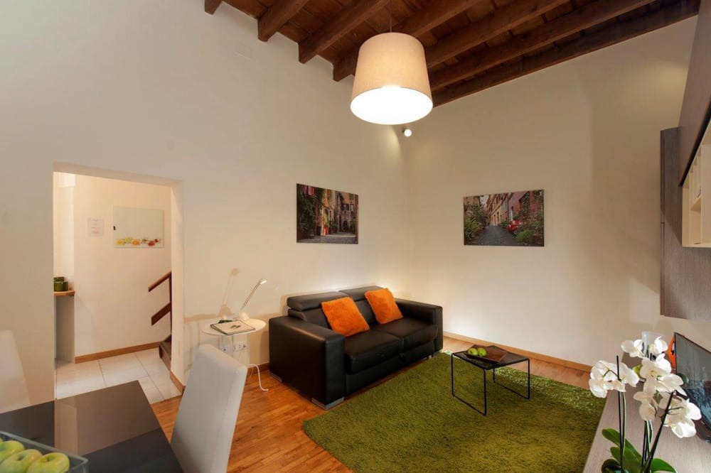 Photo of Livingroom in Trastevere