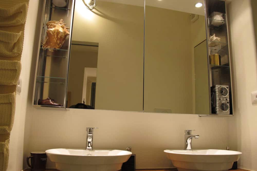 Photo of Bathroom in Prati
