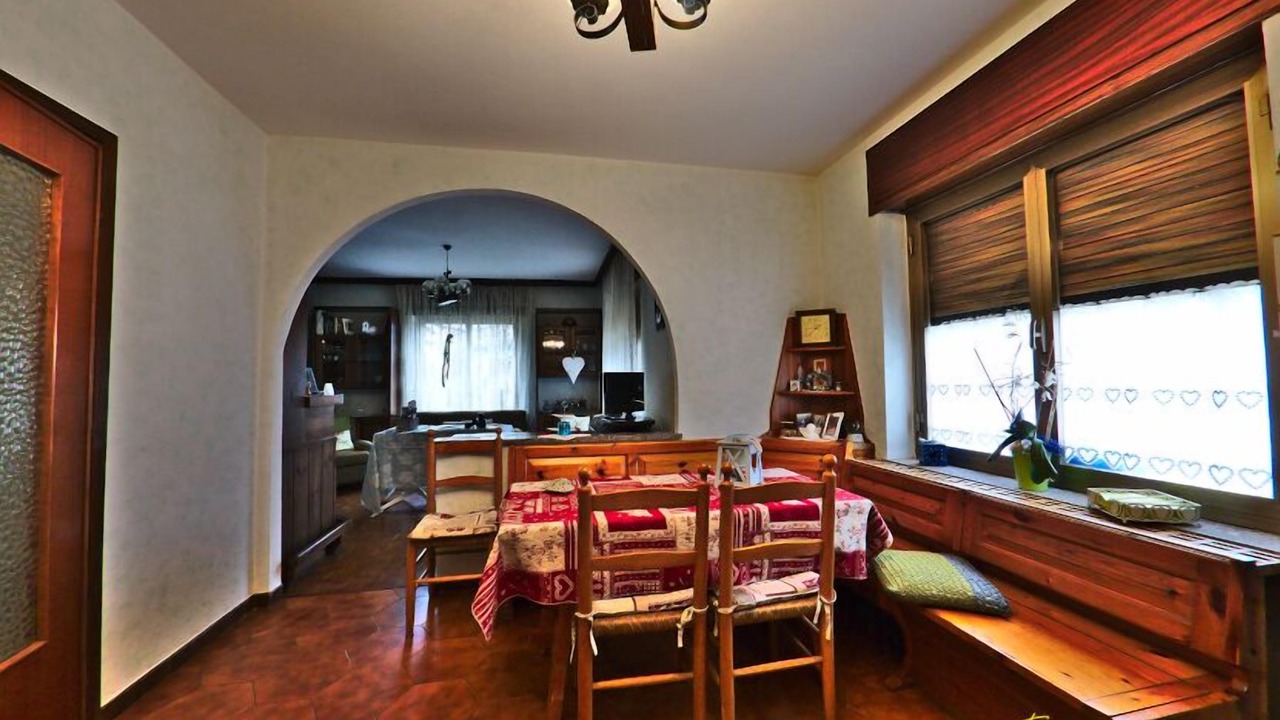 Photo of Bedroom in Donnas