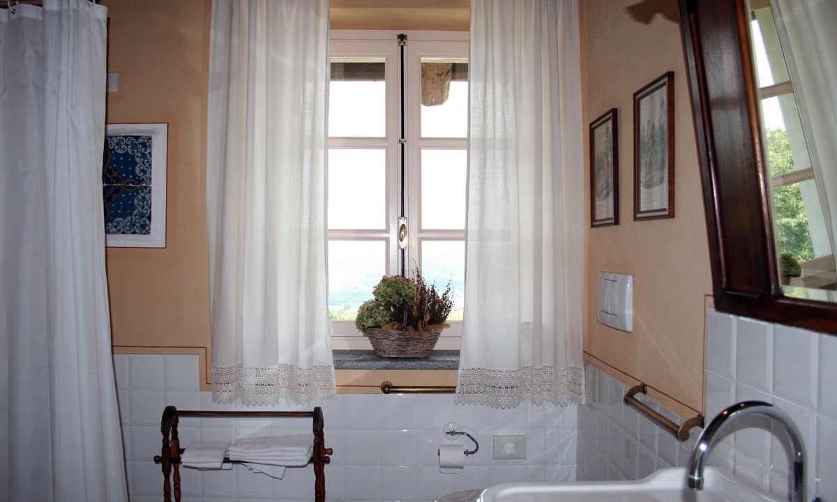 Photo of Bathroom in La Morra