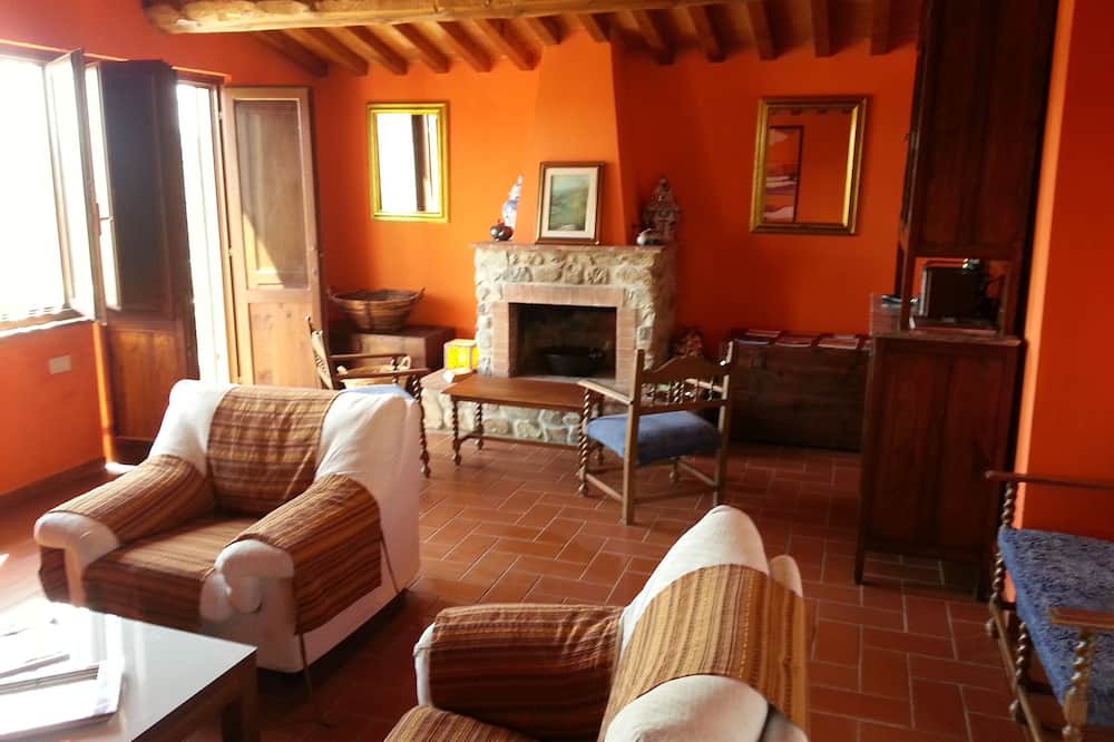 Photo of Livingroom in Radicondoli