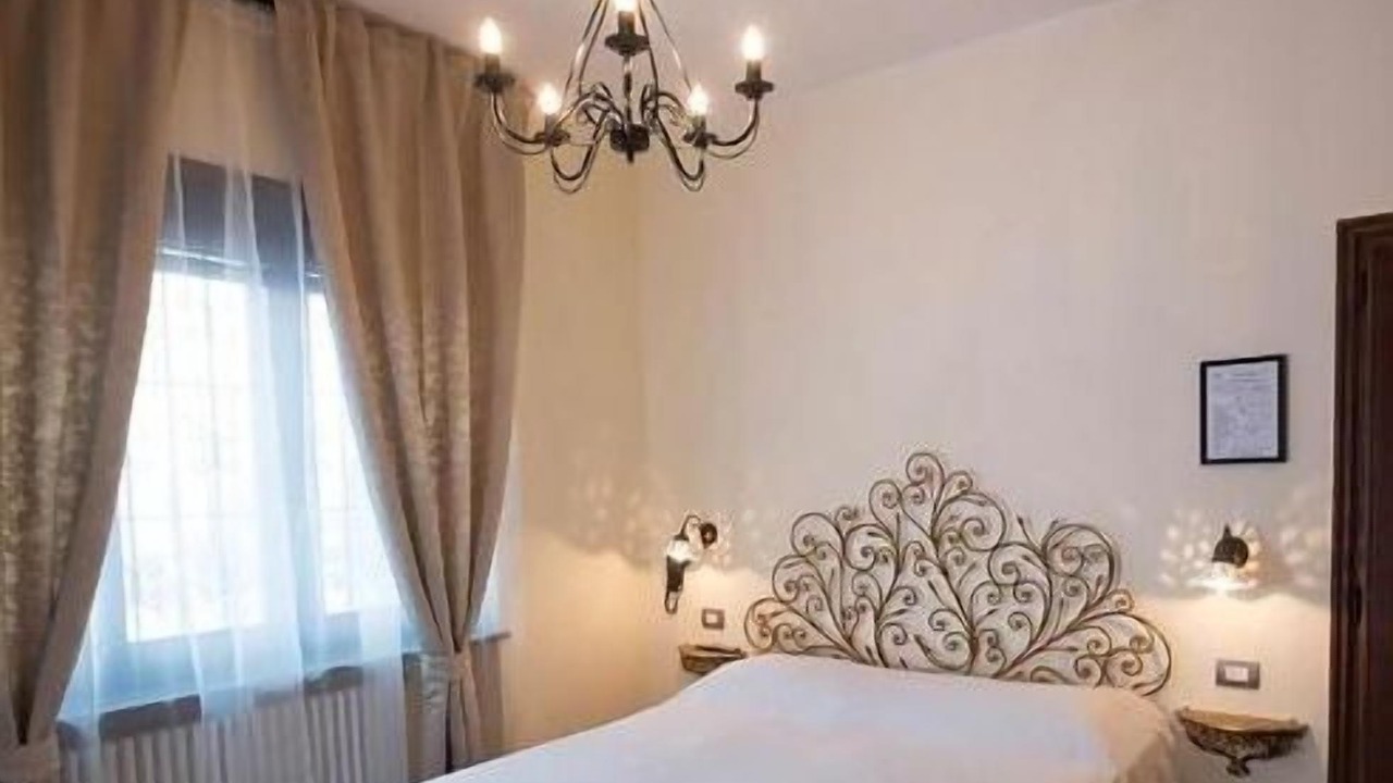 Photo of Bedroom in Villafranca dʼAsti