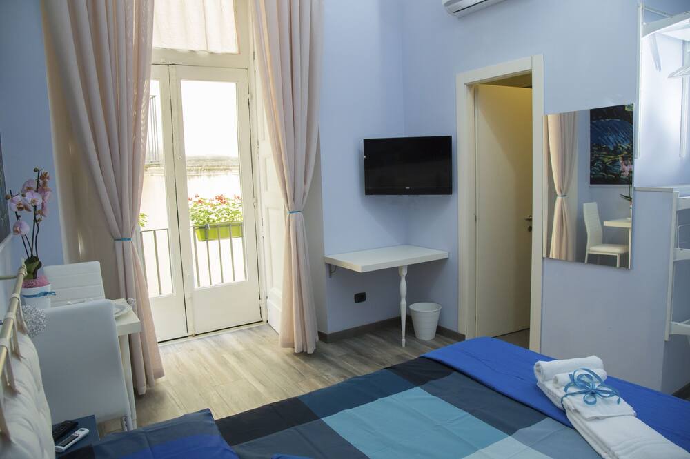 Photo of Bedroom in Historical Downtown Salerno