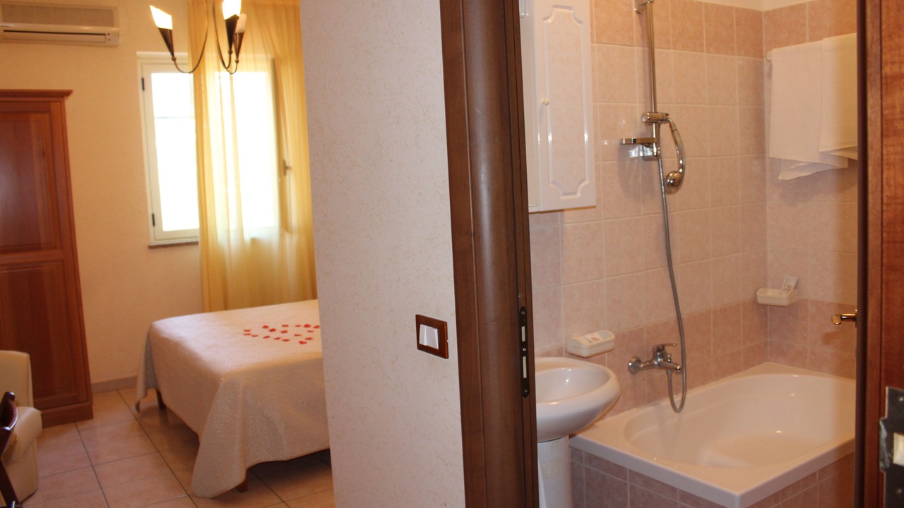 Photo of Bathroom in Gizzeria
