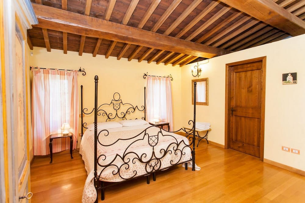 Photo of Bedroom in Ramazzano