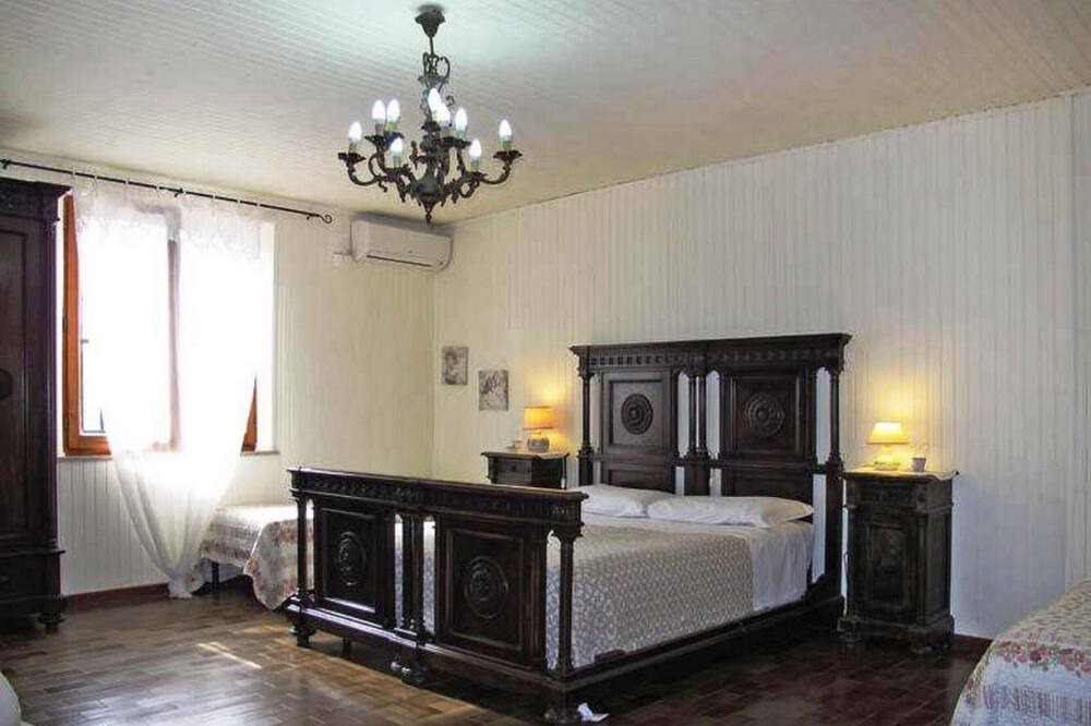 Photo of Bedroom in Ramazzano
