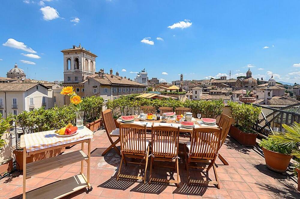 Photo of Patio Balcony in Rione XI Sant'Angelo
