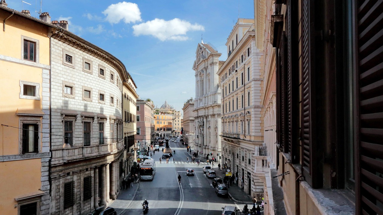 Photo of Others in Navona