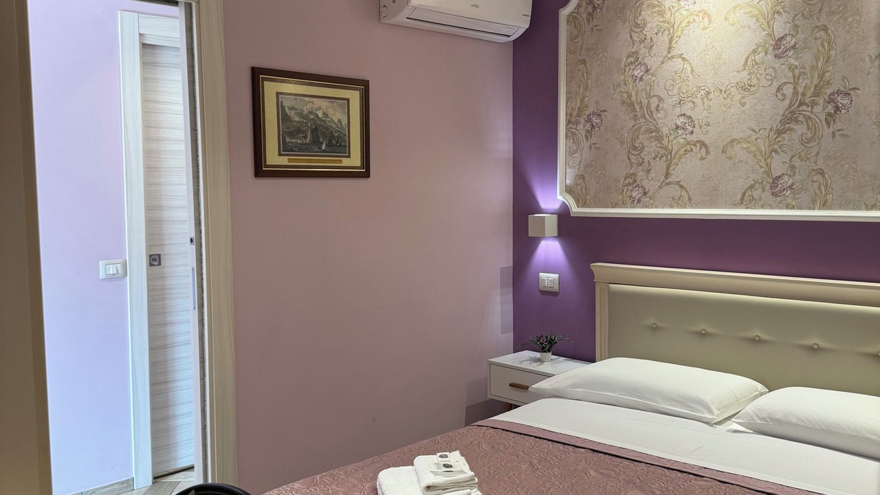 Photo of Bedroom in Lamezia Terme