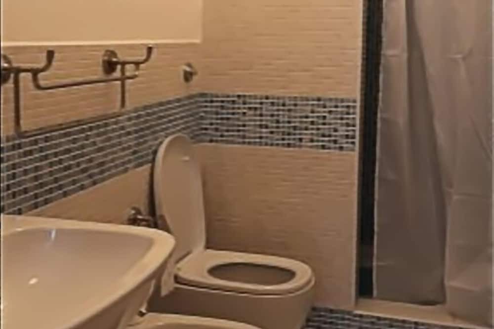 Photo of Bathroom in Torchiara
