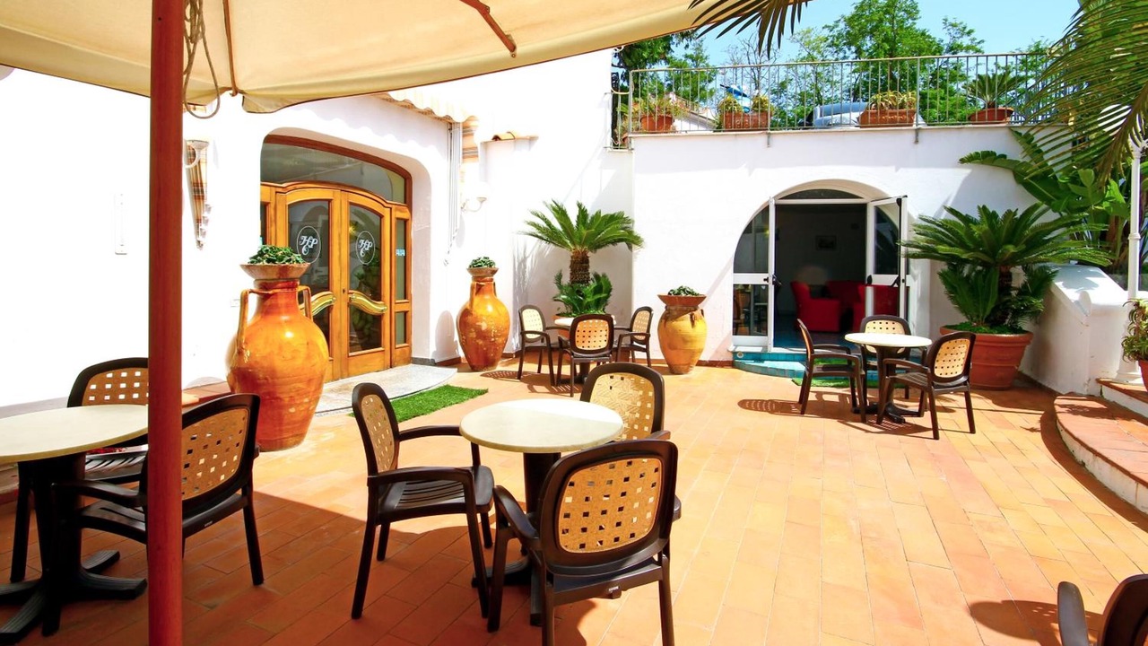 Photo of Patio Balcony in Panza