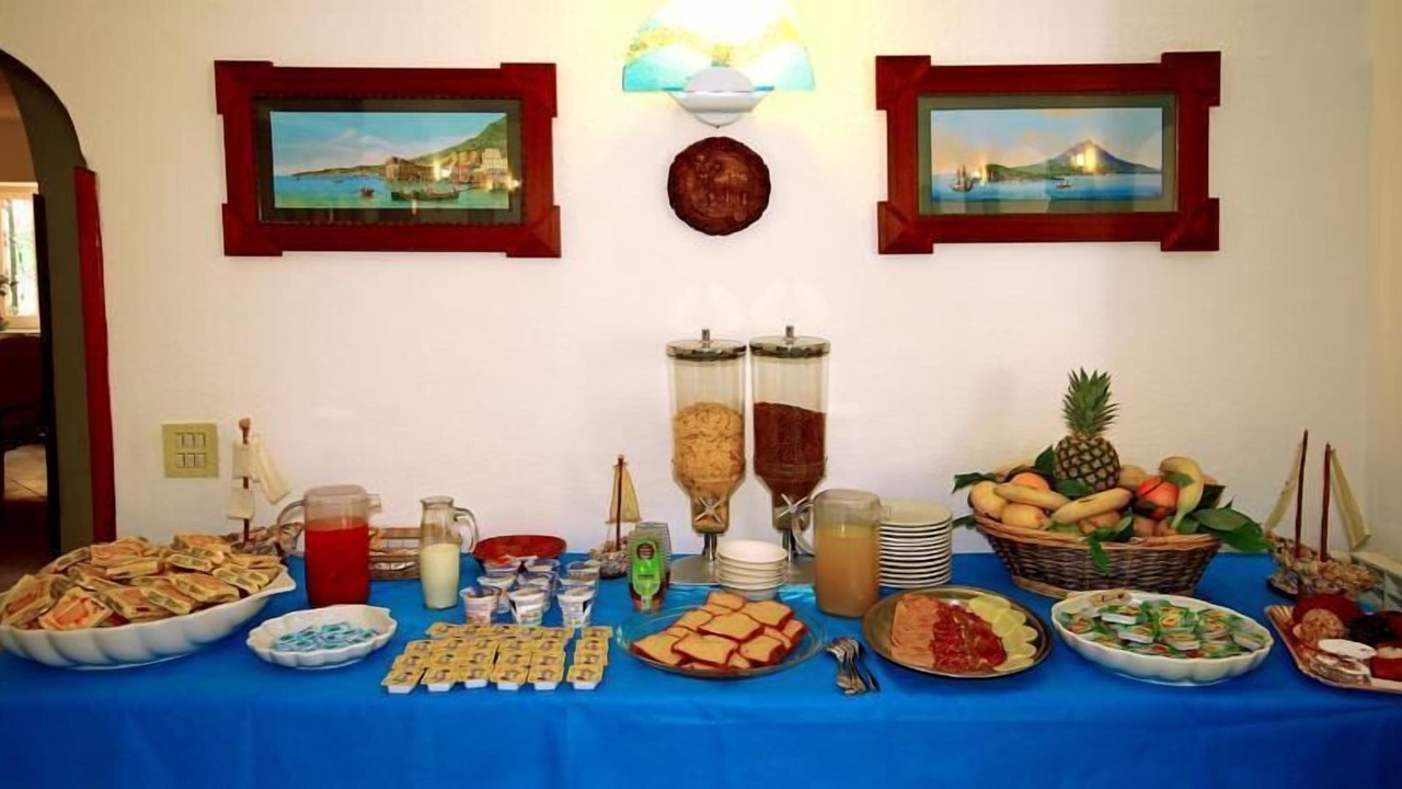 Photo of Others in Panza