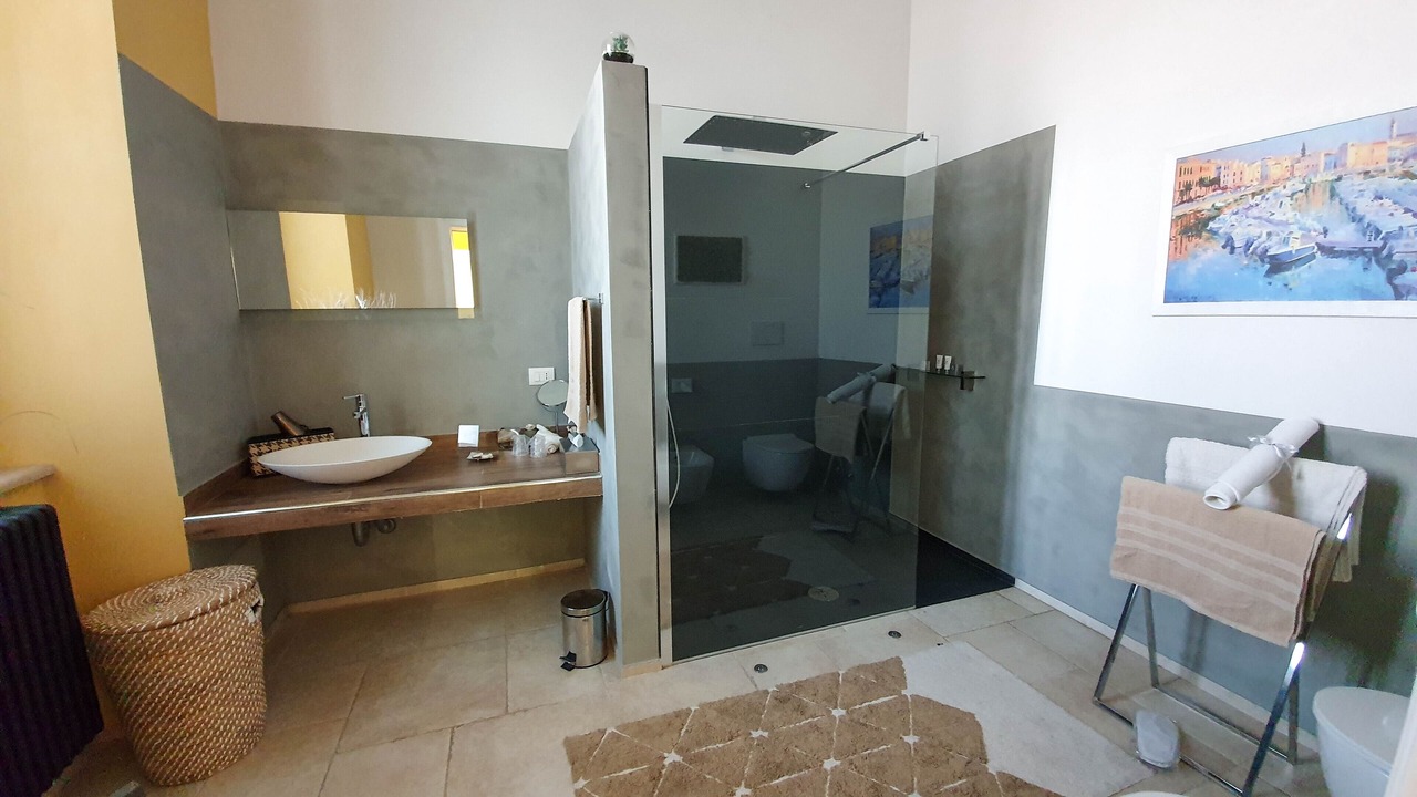 Photo of Bathroom in Trani