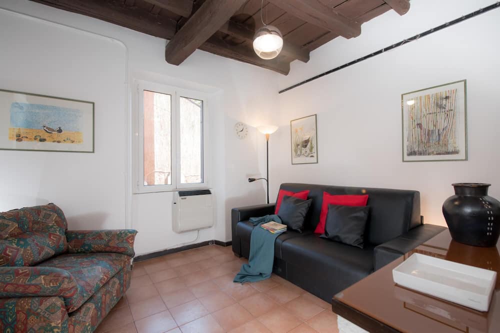 Photo of Livingroom in Trastevere