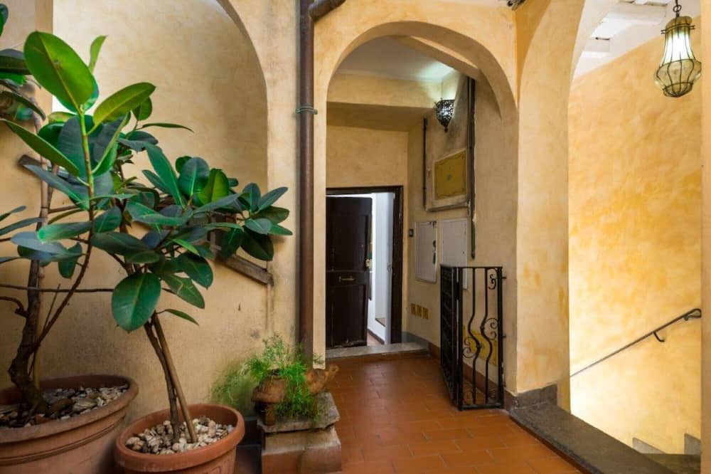 Photo of Others in Trastevere