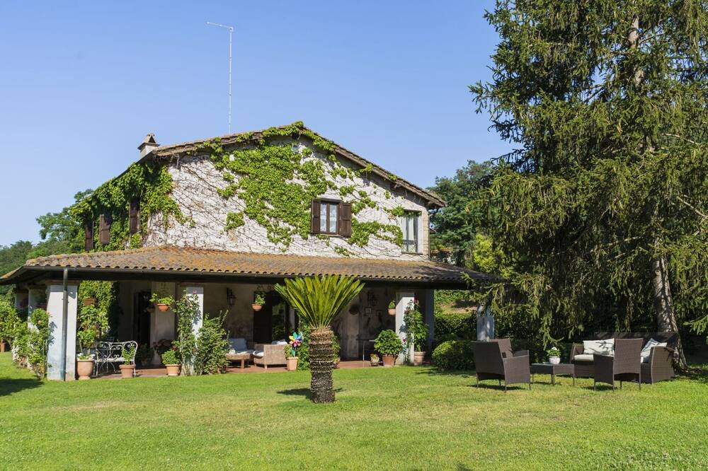 Photo of Others in Carbognano