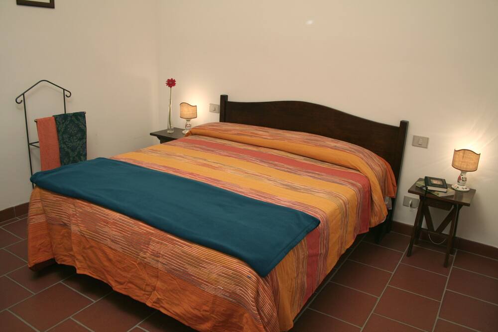 Photo of Bedroom in Canalicchio