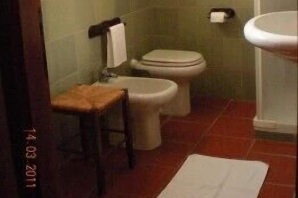 Photo of Bathroom in Canalicchio