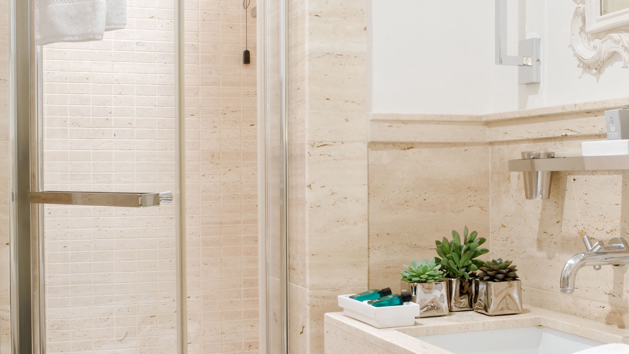 Photo of Bathroom in Rome City Centre