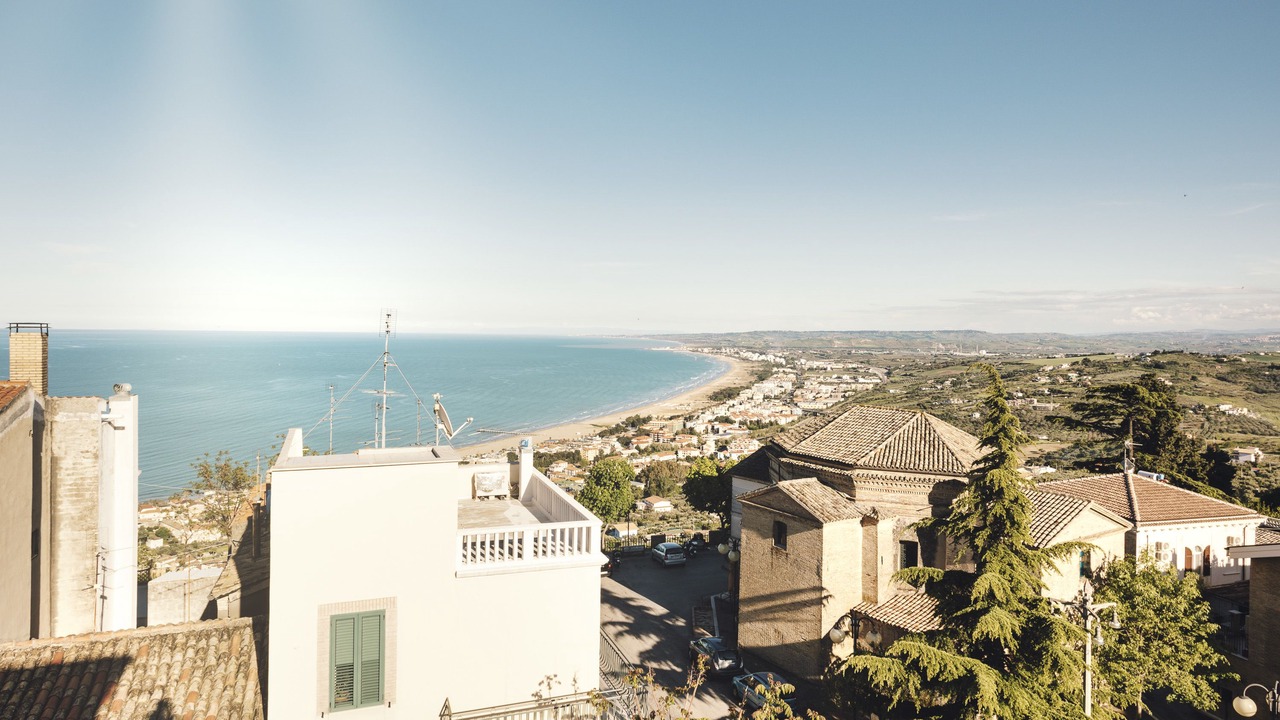 Photo of Others in Vasto
