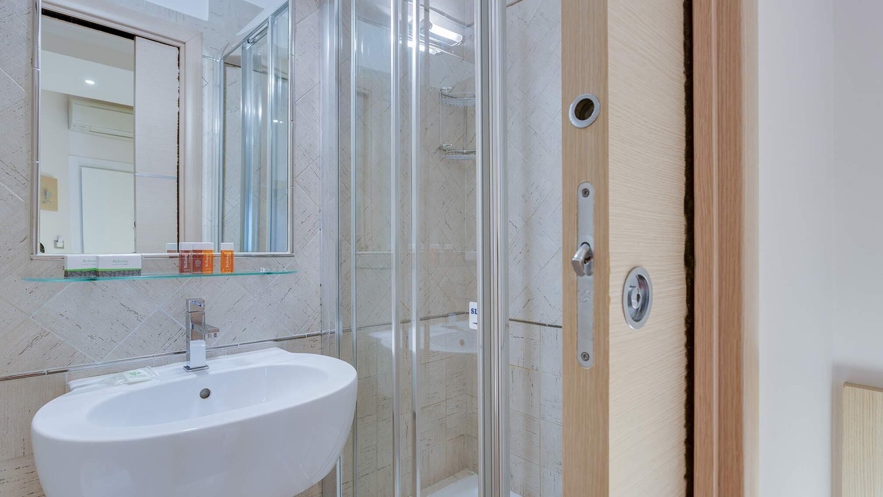 Photo of Bathroom in Rione III Colonna