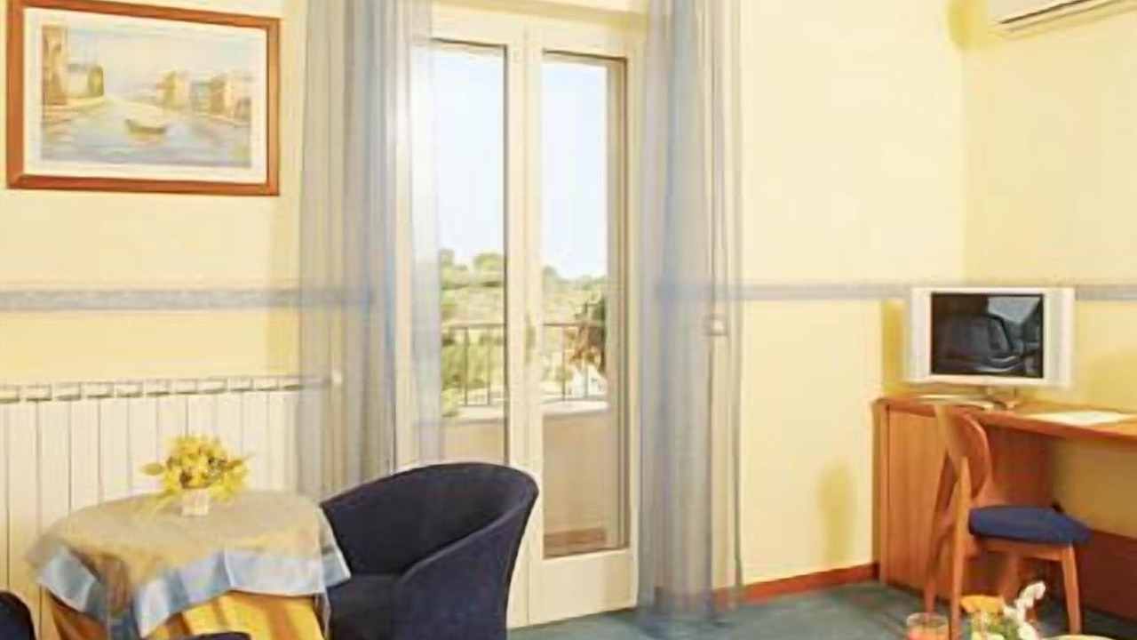 Photo of Bedroom in Viole