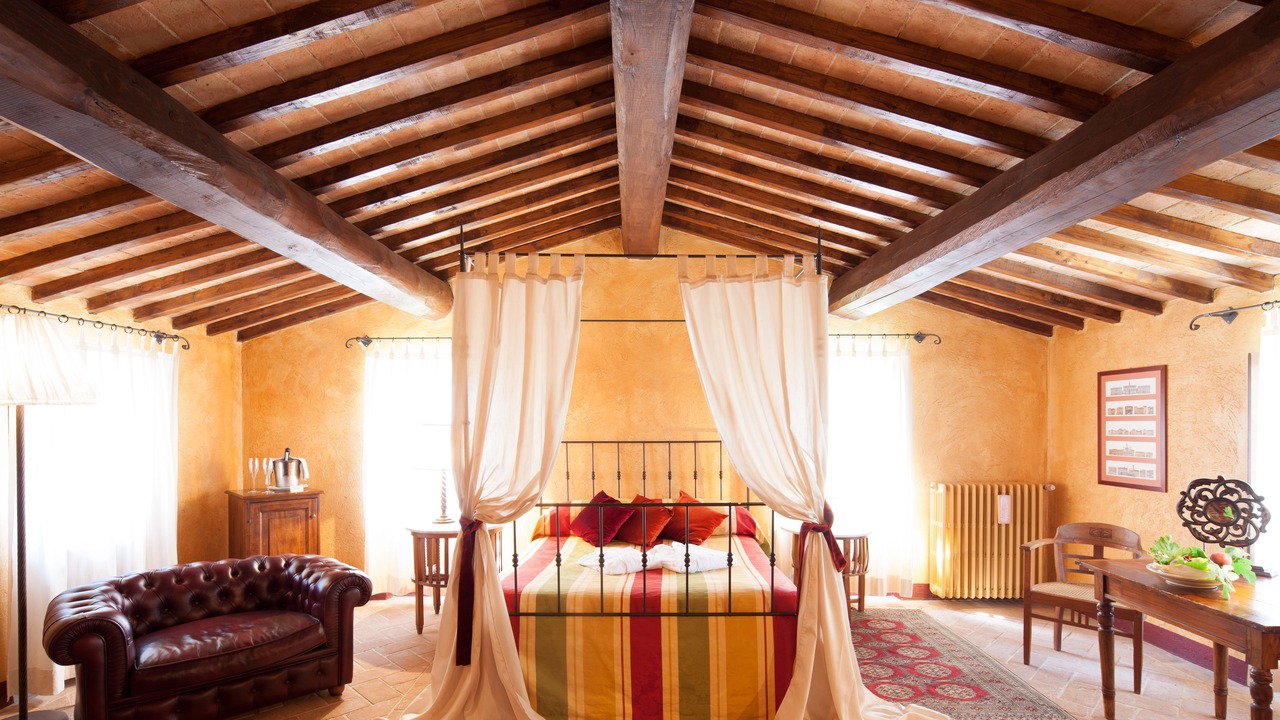Photo of Bedroom in Todi