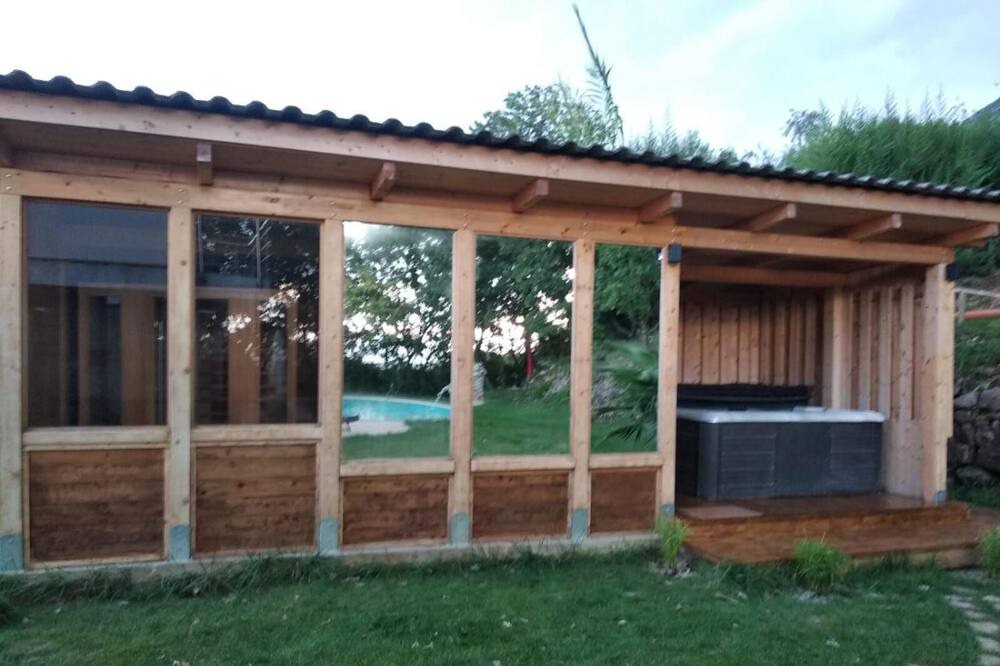 Photo of Outdoor in Paupisi
