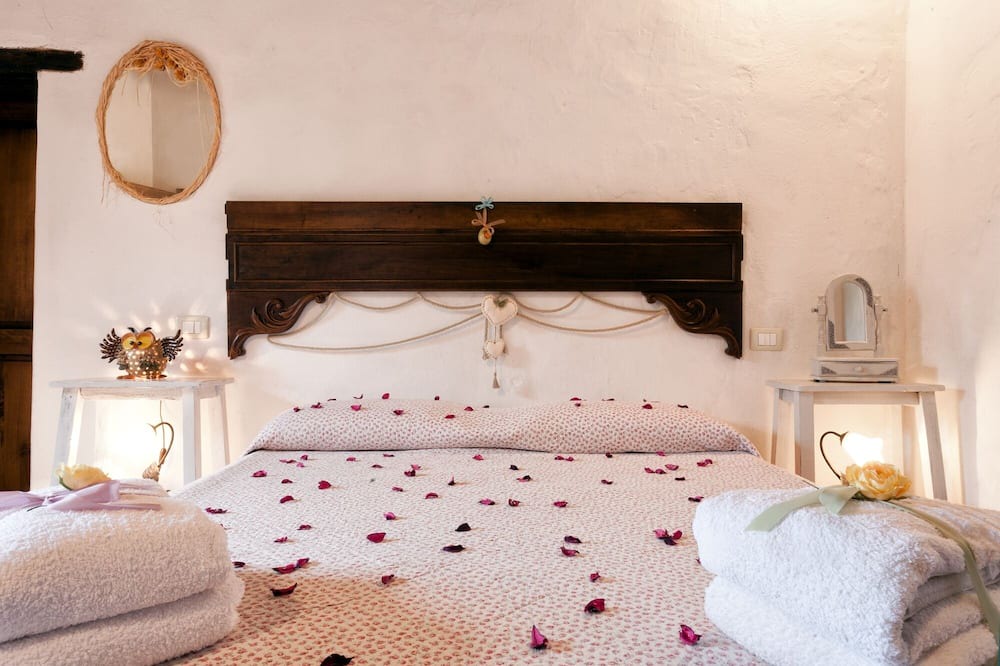 Photo of Bedroom in San Giovanni d'Asso