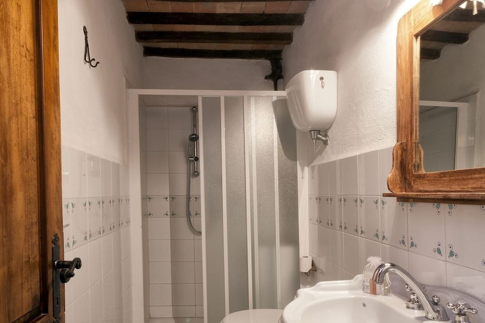 Photo of Bathroom in San Giovanni d'Asso