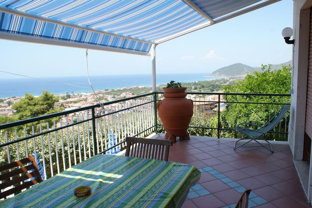 Photo of Patio Balcony in Santa Maria di Castellabate