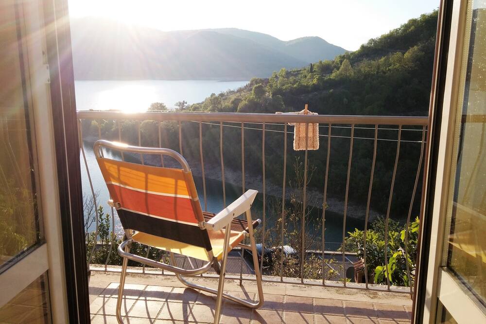 Photo of Patio Balcony in Castel di Tora