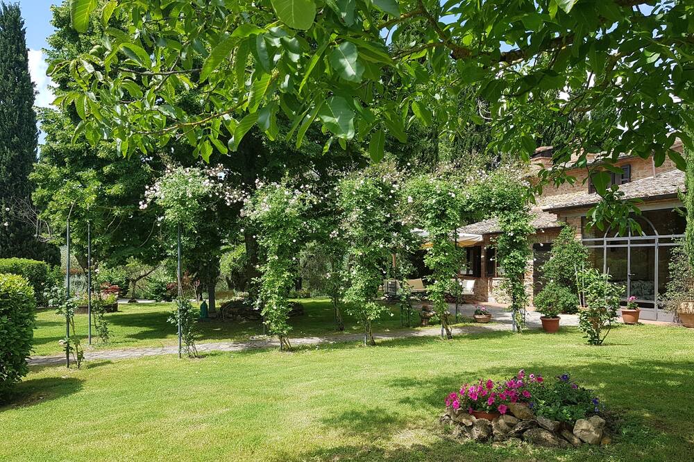 Photo of Outdoor in Panicale