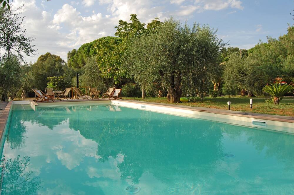 Photo of Outdoor in Scarlino