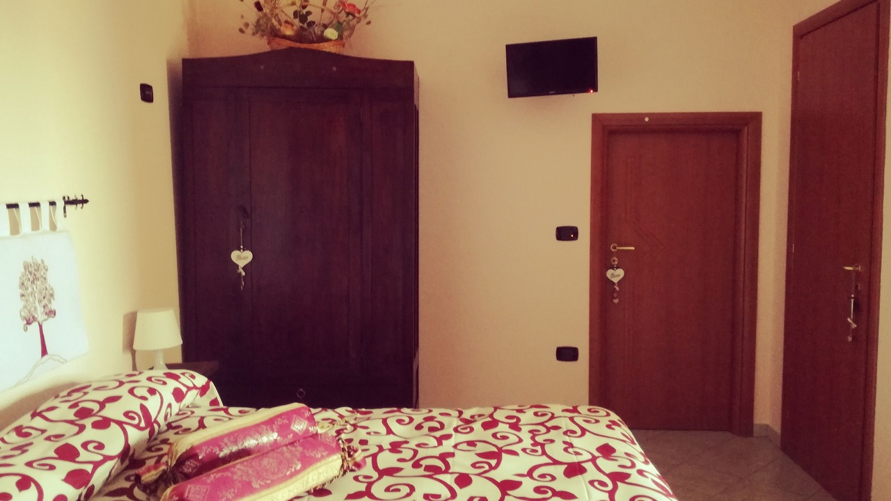 Photo of Bedroom in Noepoli