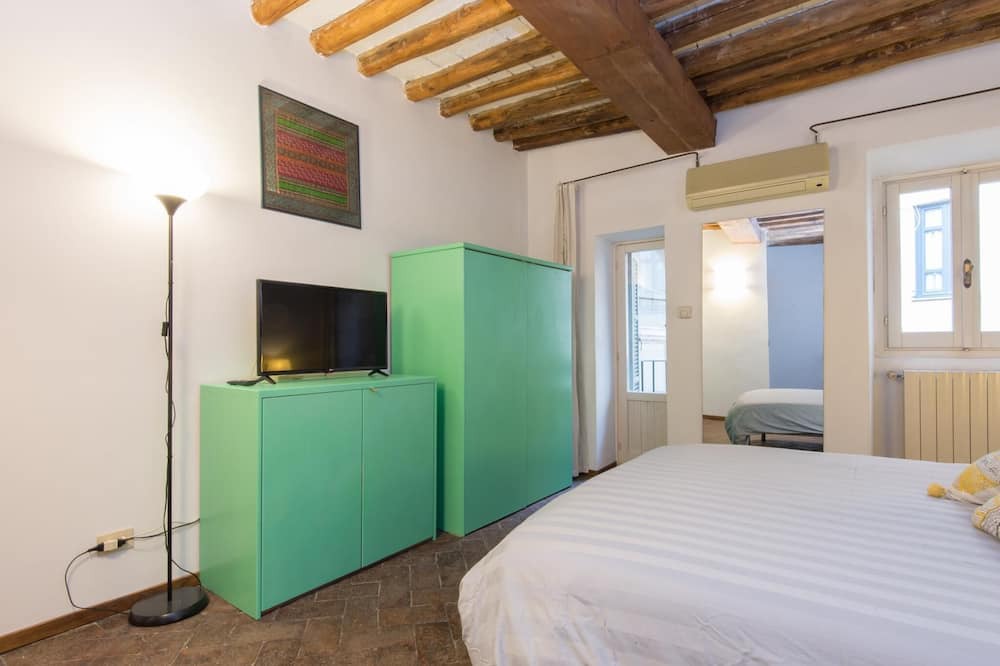 Photo of Bedroom in Monti