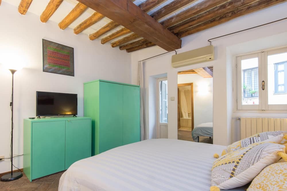 Photo of Bedroom in Monti