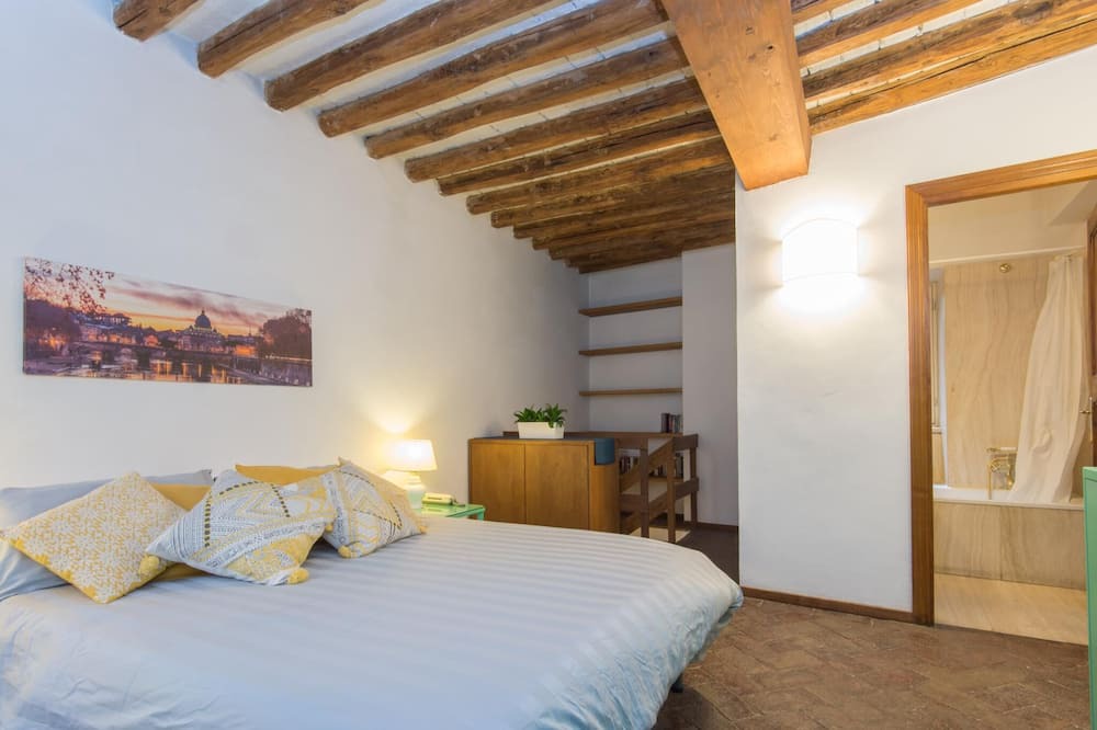 Photo of Bedroom in Monti