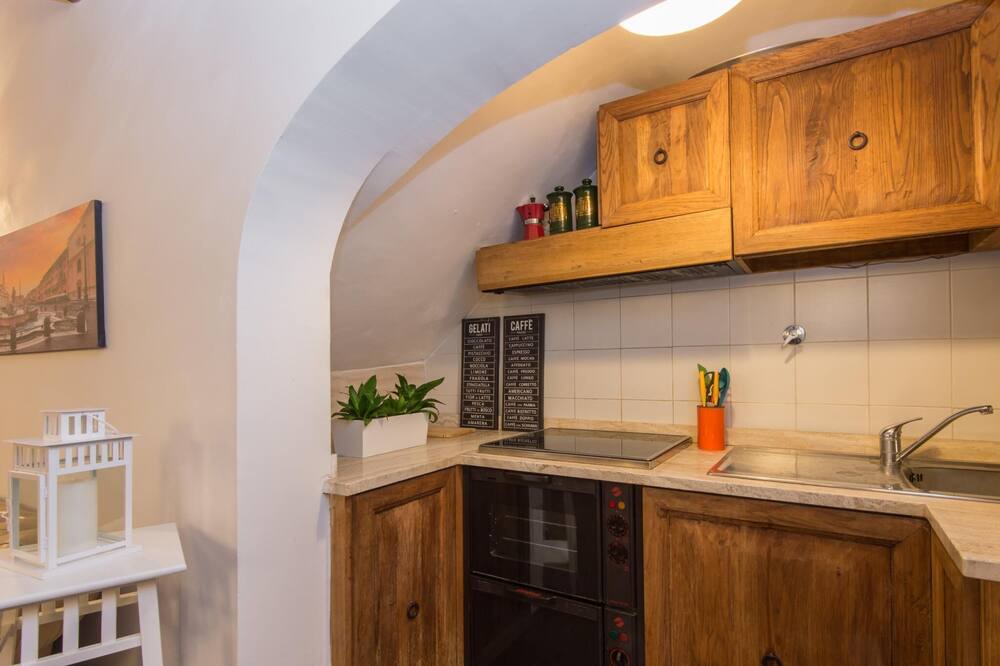 Photo of Kitchen in Monti