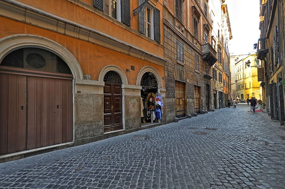 Photo of Outdoor in Rione VI Parione