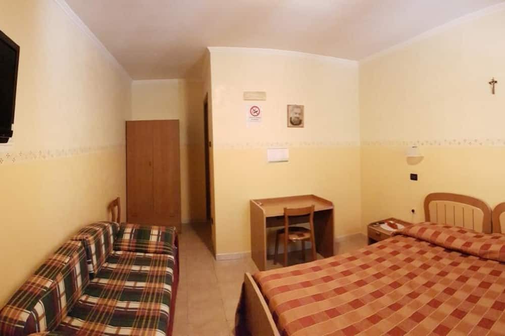 Photo of Bedroom in San Giovanni Rotondo