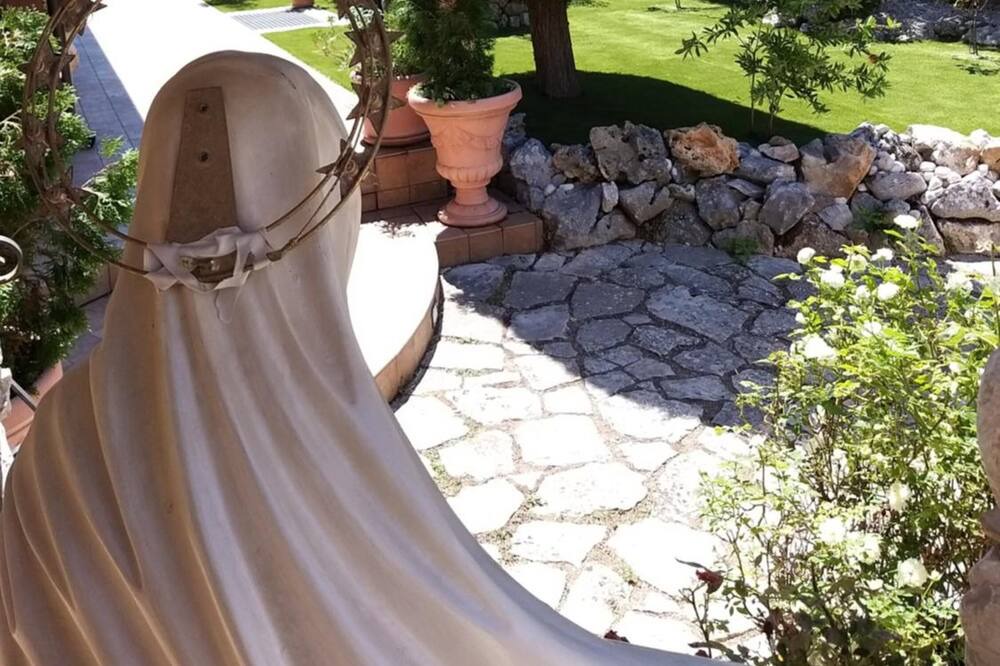 Photo of Patio Balcony in San Giovanni Rotondo