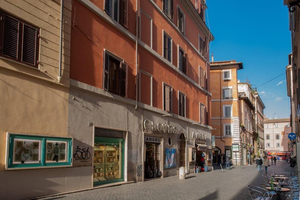 Photo of Outdoor in Navona