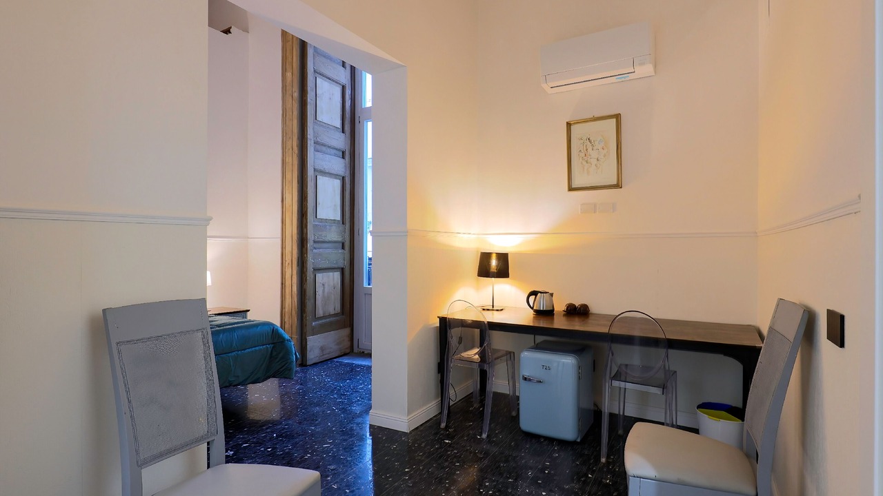 Photo of Bedroom in Naples City Centre