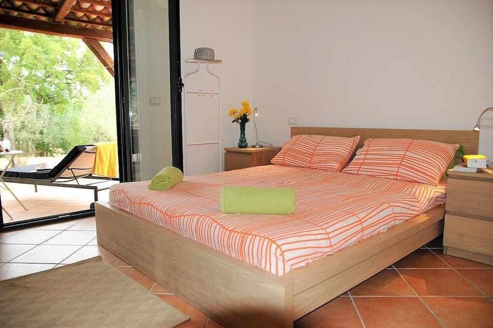 Photo of Bedroom in Itri